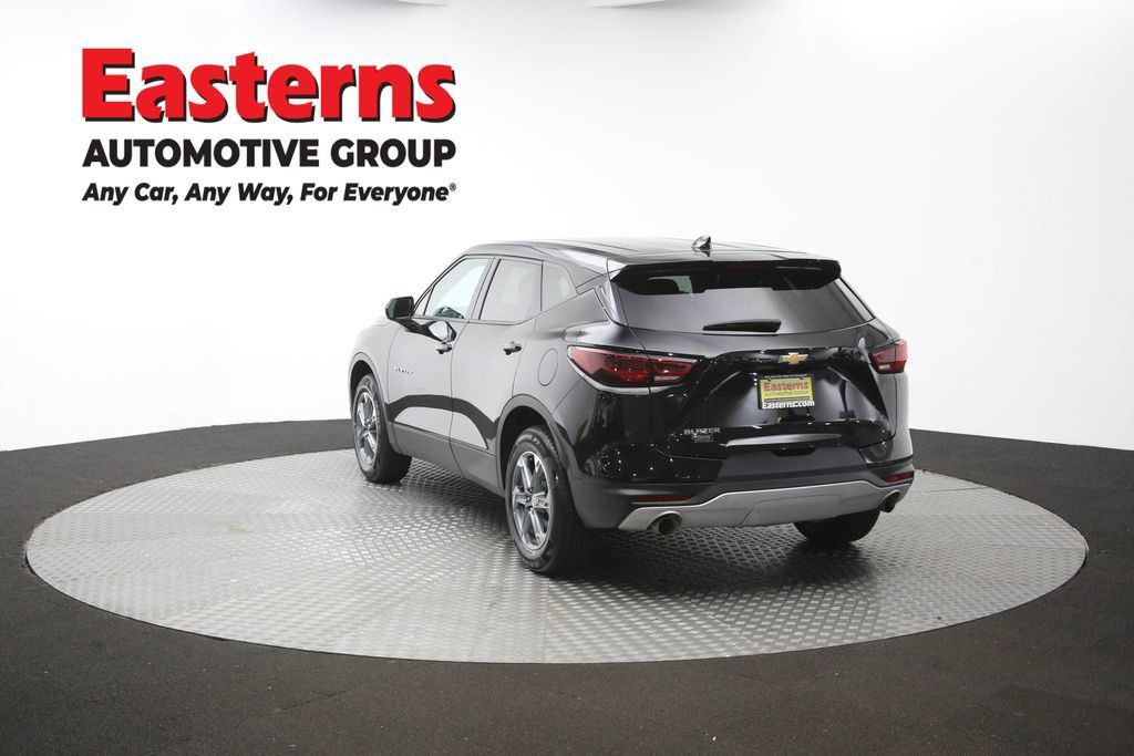 Used 2025 Chevrolet Blazer LT FWD image 67