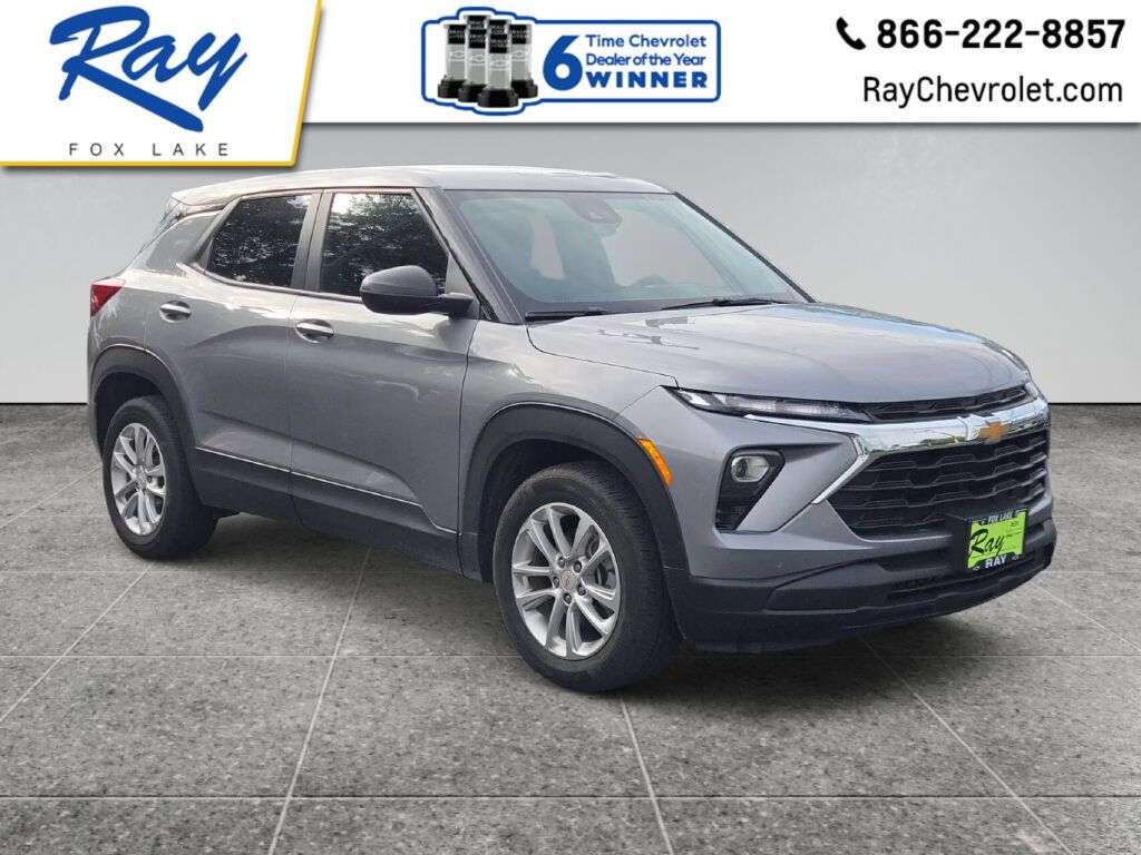 Used 2024 Chevrolet TrailBlazer LS w/ LS Convenience Package FWD image 1