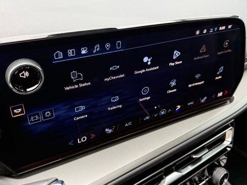 New 2026 Chevrolet Traverse LT FWD image 13