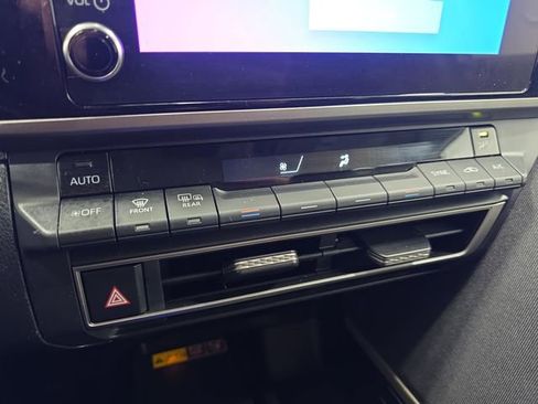 Certified 2025 Toyota Camry LE image 18