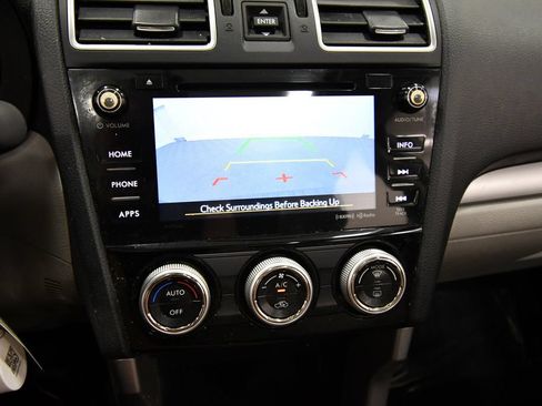 Used 2018 Subaru Forester 2.5i Premium AWD/4WD image 22