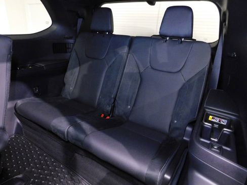 Used 2026 Lexus TX 500h AWD image 75