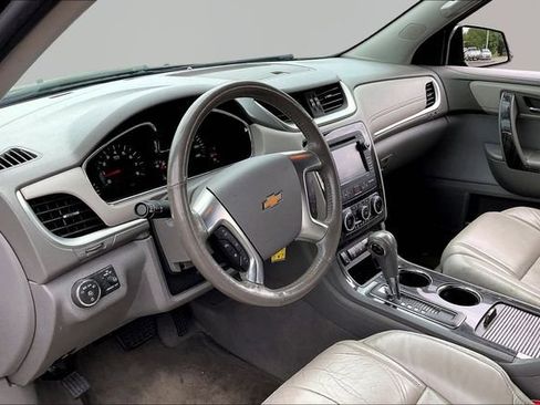 Used 2014 Chevrolet Traverse LTZ AWD/4WD image 12
