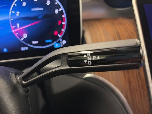 Certified 2025 Mercedes-Benz GLC 300 4MATIC image 21