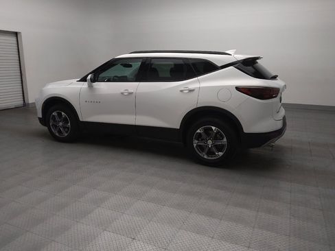 Used 2024 Chevrolet Blazer LT w/ Convenience Package FWD image 3