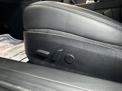 Used 2018 Tesla Model 3 Long Range RWD image 11