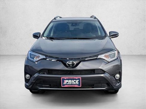 Used 2017 Toyota RAV4 XLE image 2