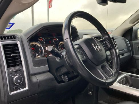 Used 2017 RAM 1500 Lone Star AWD/4WD image 8