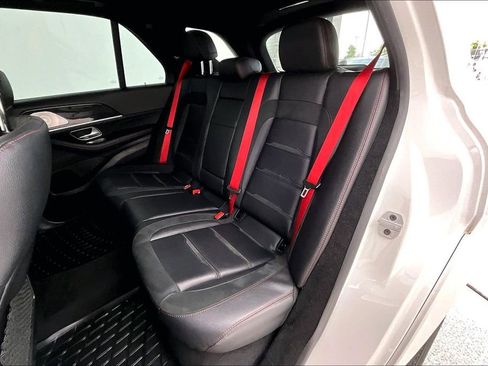 Used 2023 Mercedes-Benz GLE 53 AMG 4MATIC image 33