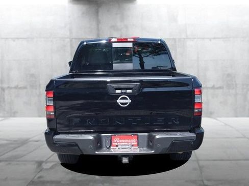 Certified 2025 Nissan Frontier SV w/ SV Convenience Package RWD image 6