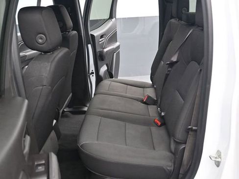 Used 2024 Chevrolet Colorado W/T RWD image 15