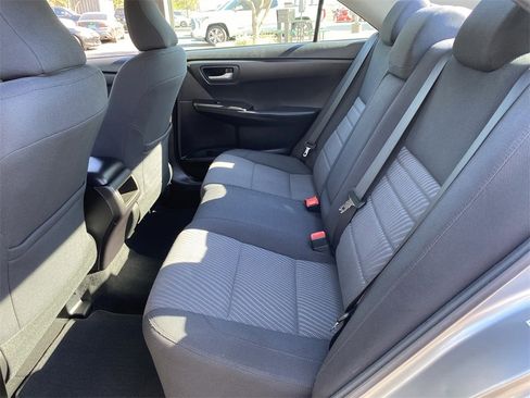 Used 2017 Toyota Camry LE image 15