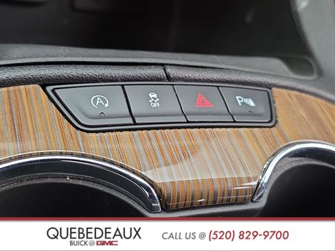 Used 2022 GMC Acadia SLE FWD image 19