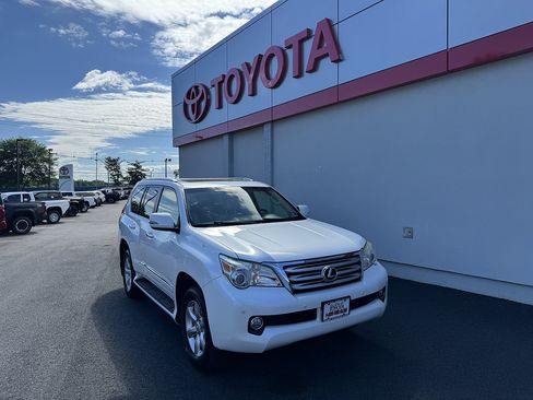Used 2013 Lexus GX 460 w/ Comfort Plus Pkg AWD/4WD image 1