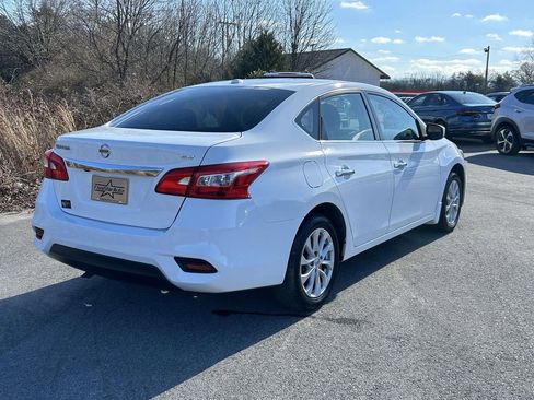 Used 2019 Nissan Sentra SV image 3