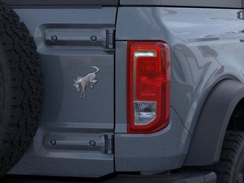 Used 2024 Ford Bronco Black Diamond image 48