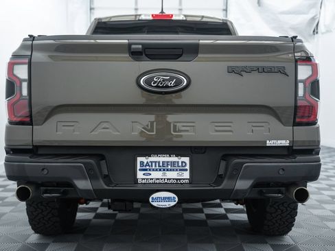 Used 2025 Ford Ranger Raptor AWD/4WD image 6