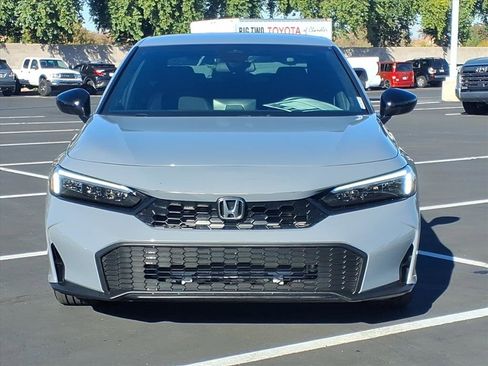Used 2025 Honda Civic Sport image 6
