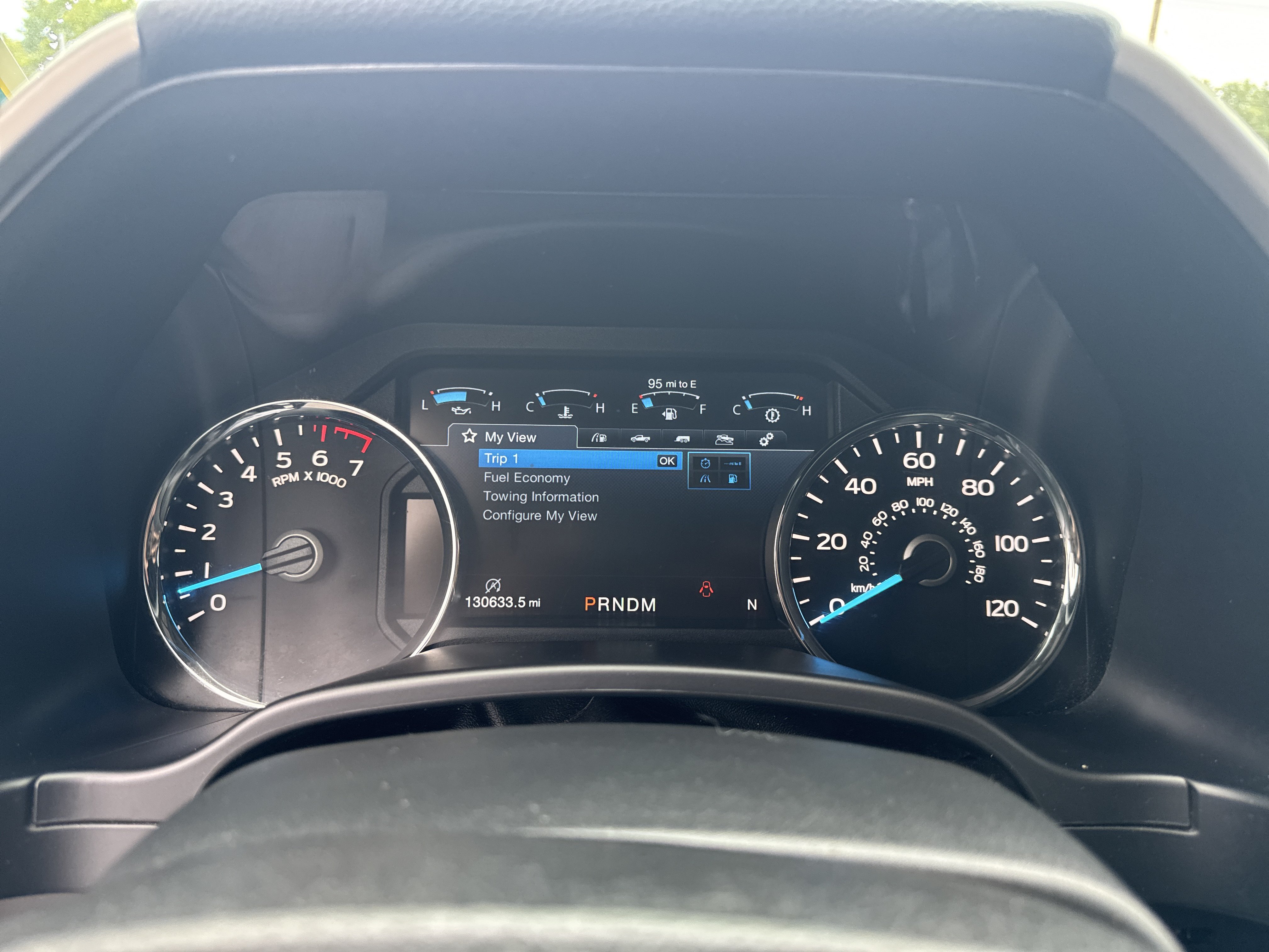 Used 2020 Ford F150 Lariat w/ Equipment Group 502A Luxury AWD/4WD image 14