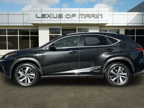 Used 2018 Lexus NX 300h AWD w/ Premium Package image 2
