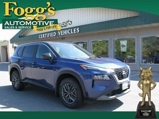 Used 2023 Nissan Rogue S image 1