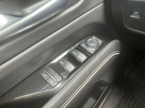 Used 2024 Cadillac Escalade Sport Platinum AWD/4WD image 20