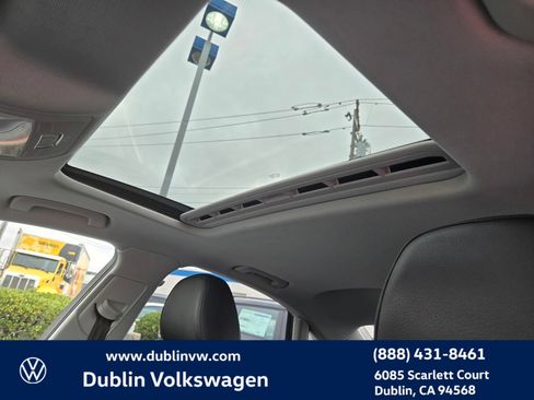 Used 2015 Audi A4 2.0T Premium Plus w/ Technology Package AWD/4WD image 19