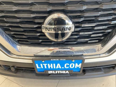Used 2021 Nissan Rogue S AWD/4WD image 18