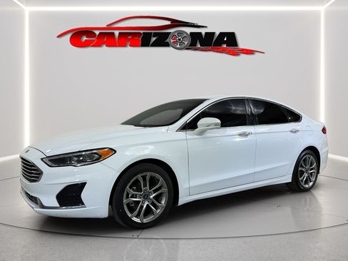 Used 2019 Ford Fusion SEL FWD image 12