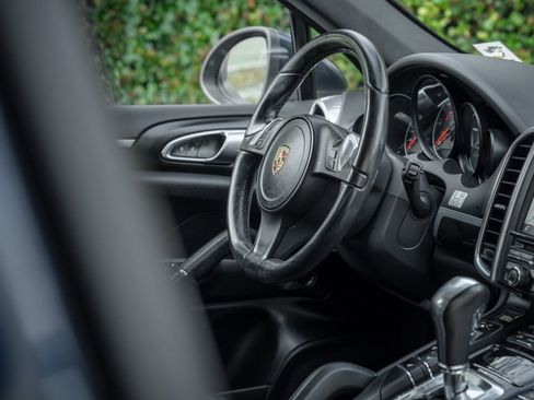 Used 2014 Porsche Cayenne Diesel image 55