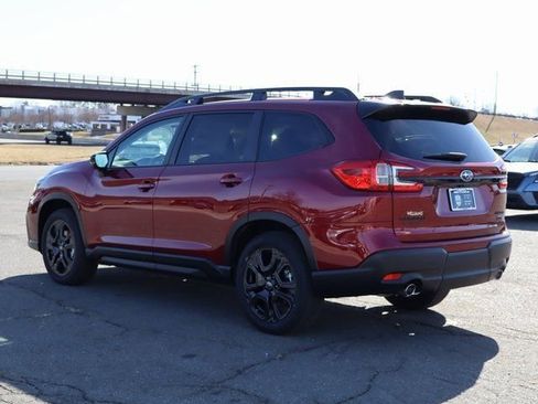 Certified 2025 Subaru Ascent Onyx Edition w/ Popular Package #2 AWD/4WD image 4