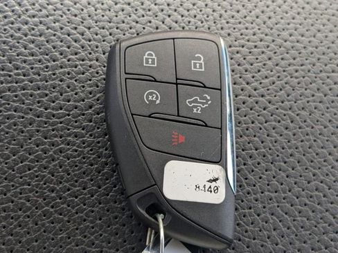 Used 2024 GMC Sierra 1500 Denali w/ Technology Package image 40