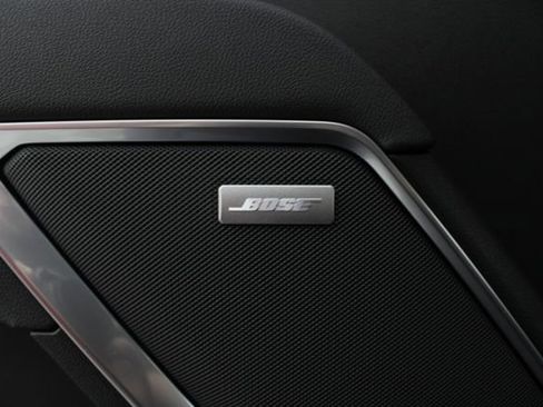 New 2026 GMC Sierra 1500 SLT image 17