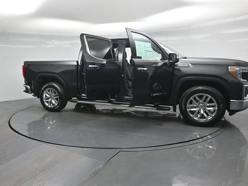 Used 2020 GMC Sierra 1500 SLT w/ SLT Premium Plus Package image 32