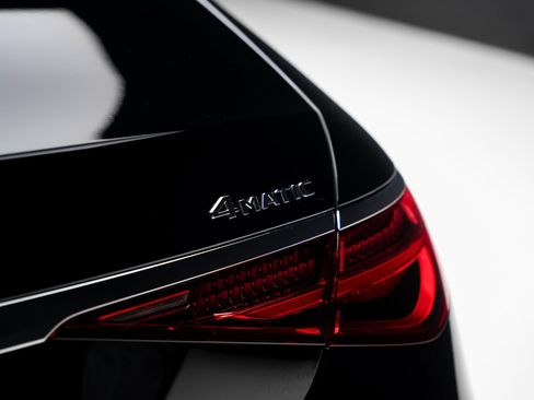 Used 2023 Mercedes-Benz S 580 4MATIC Sedan image 31
