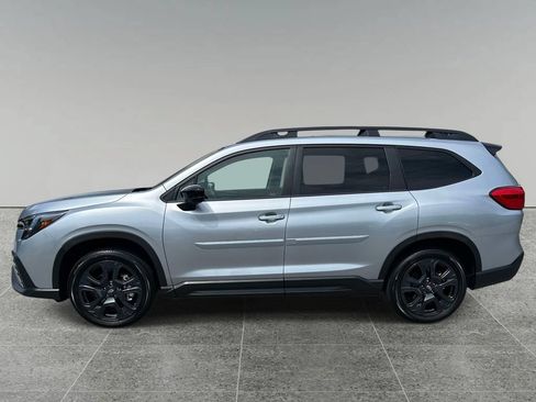Certified 2025 Subaru Ascent Bronze Edition w/ Popular Package #2 AWD/4WD image 2