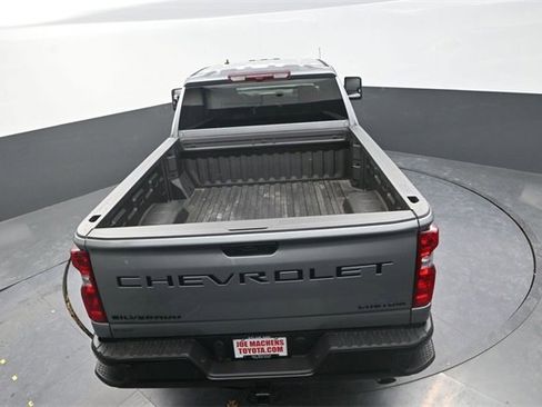 Used 2025 Chevrolet Silverado 2500 Custom w/ Custom Value Package image 24