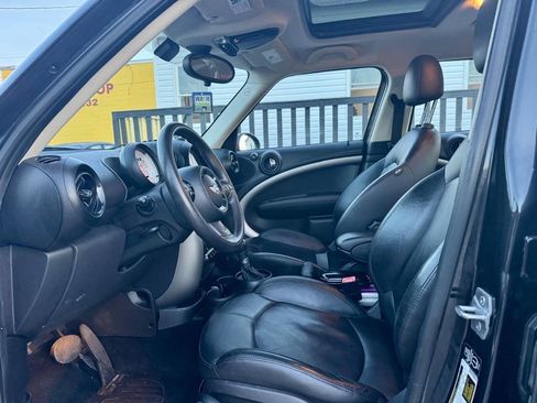 Used 2014 MINI Cooper Countryman image 10