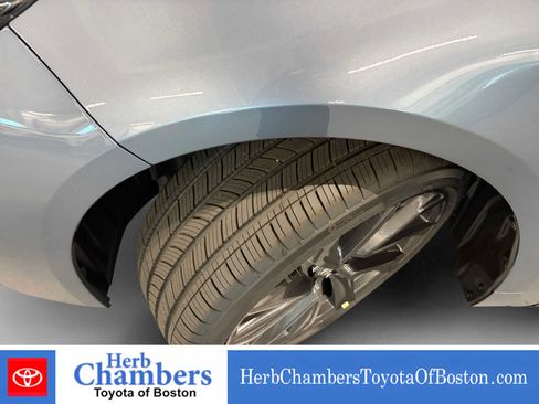 Used 2026 Toyota Corolla SE w/ SE Package FWD image 9
