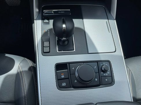 Certified 2024 MAZDA CX-90 Plug-In Hybrid w/ Premium Pkg AWD/4WD image 13