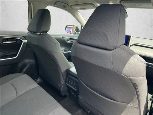Certified 2025 Toyota RAV4 XLE FWD image 22