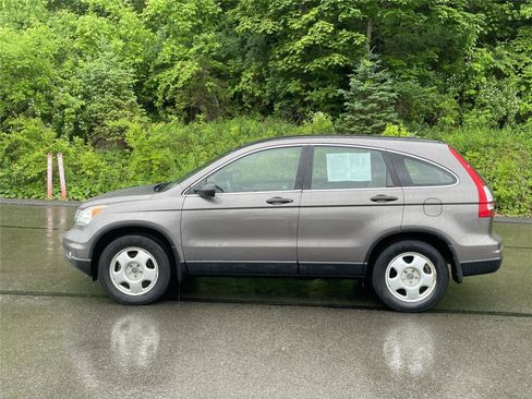 Used 2011 Honda CR-V LX image 2
