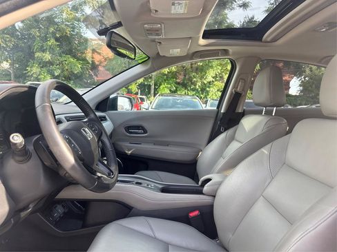 Used 2016 Honda HR-V EX-L image 9
