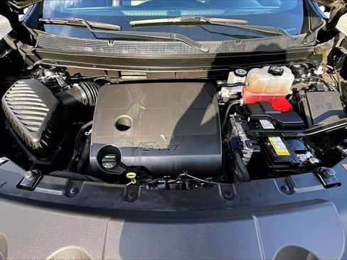 Certified 2022 Chevrolet Traverse LT image 25