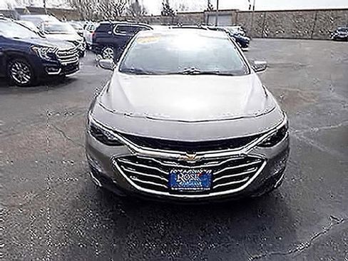 Used 2023 Chevrolet Malibu LT FWD image 4