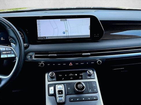 Used 2025 Hyundai Palisade Calligraphy FWD image 8