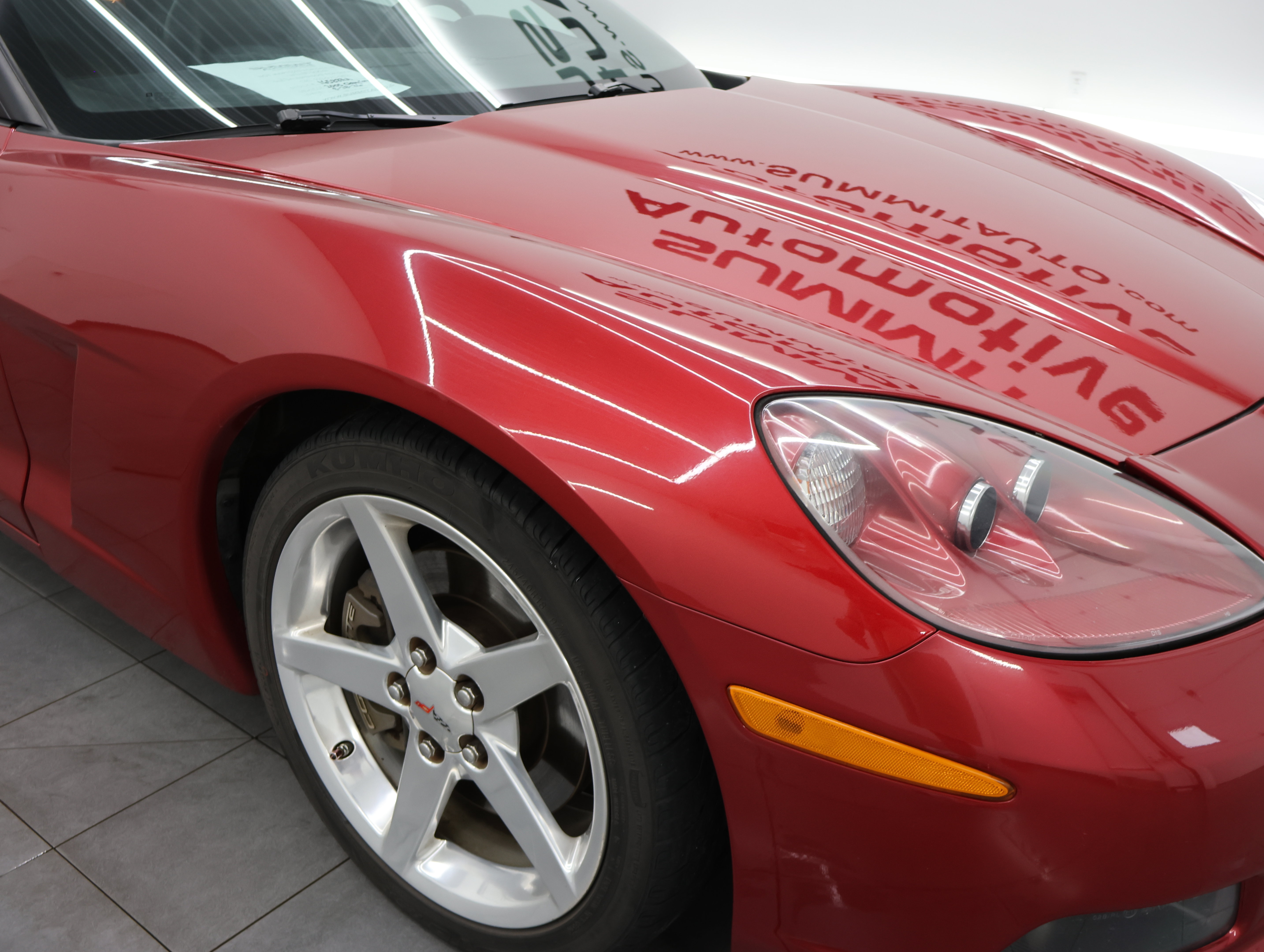 Used 2005 Chevrolet Corvette Coupe w/ Preferred Equipment Group RWD image 15