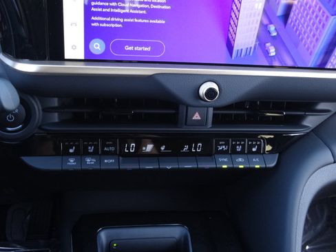 New 2026 Toyota Crown Signia Limited image 22