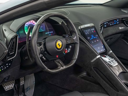 Certified 2024 Ferrari Roma Spider RWD image 4