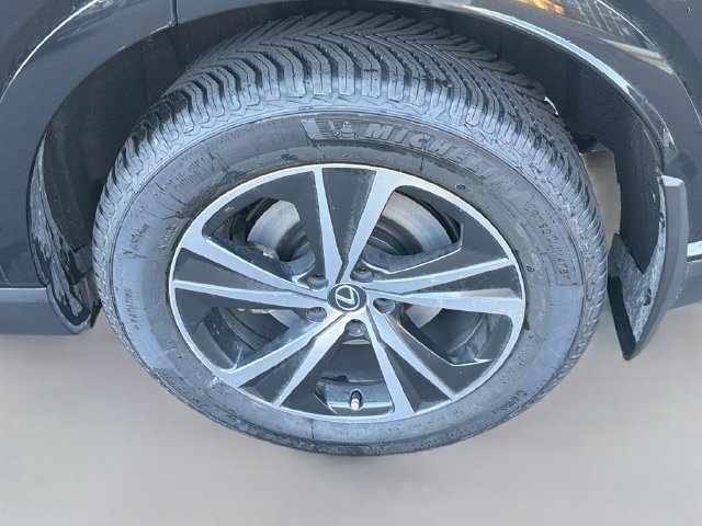 Used 2024 Lexus RX 350 Premium w/ Accessory Package (Z1) AWD/4WD image 9